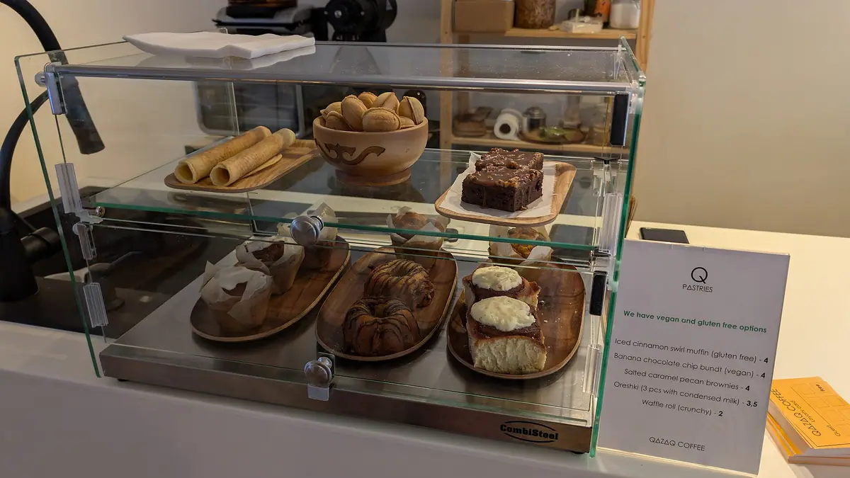 Bhaktivedanta Manor Main,Bakery, Deity Kitchen, Farm Shop – bakery & café in Letchmore Heath, Bushey